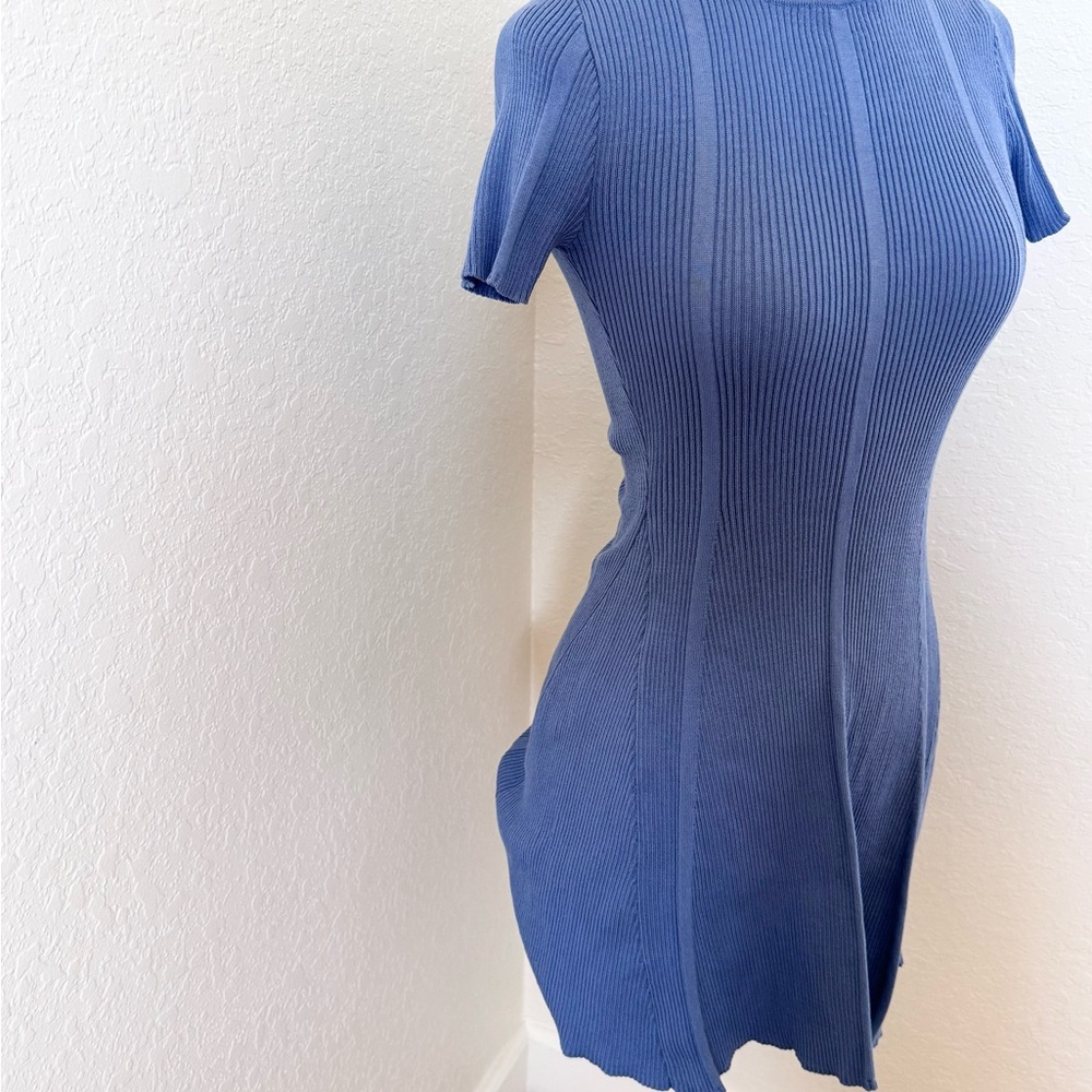 H & M Rib-Knit Dress - Picture 5 of 9